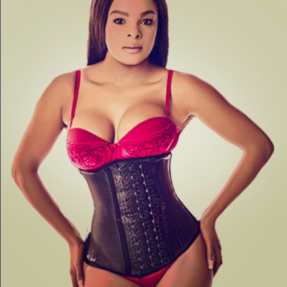 NWT WAIST TRAINER